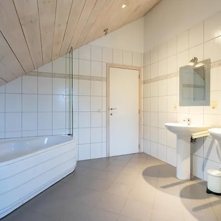 Holiday home Sainte-anne, Nature 10 Pers
