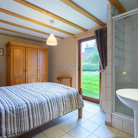 Holiday home Sainte-anne, Nature 10 Pers Houffalize